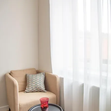 아파트 Luxury Quentin 3 Bedrm, 2 Bathrm 부다페스트