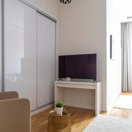 Luxury Quentin 3 Bedrm, 2 Bathrm * 부다페스트
