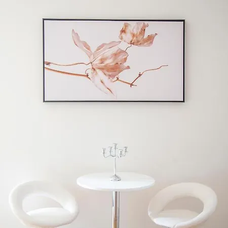 Apartament Luxury Quentin 3 Bedrm, 2 Bathrm Budapesta