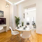 Luxury Quentin 3 Bedrm, 2 Bathrm *
