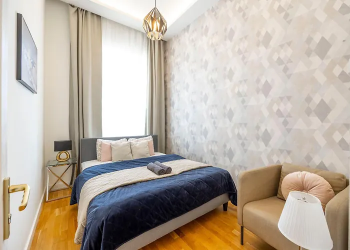 Apartment Luxury Quentin 3 Bedrm, 2 Bathrm Budapest