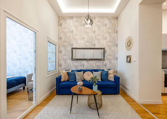 Luxury Quentin 3 Bedrm, 2 Bathrm * בודפשט