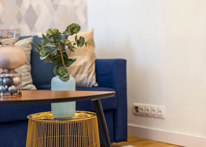 Apartment Luxury Quentin 3 Bedrm, 2 Bathrm *