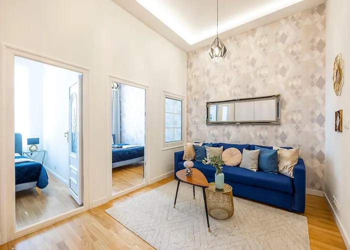 Luxury Quentin 3 Bedrm, 2 Bathrm דירה *