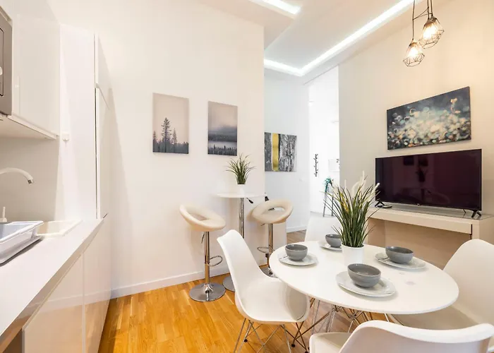 דירה Luxury Quentin 3 Bedrm, 2 Bathrm